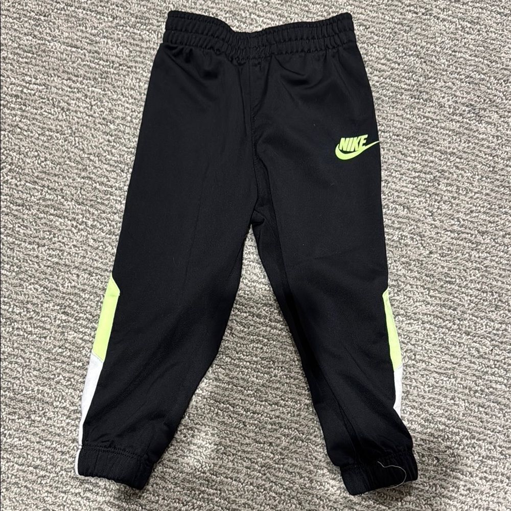 Nike Kids Black and Green Jogger Pants